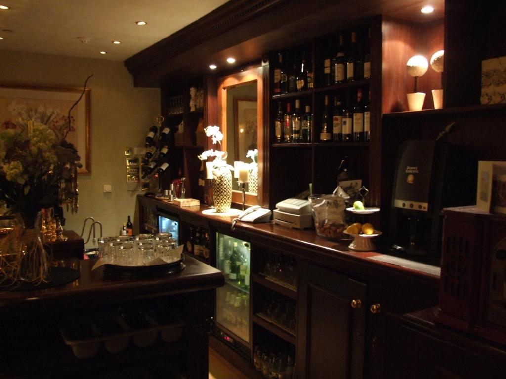 Burford Lodge Экстерьер фото