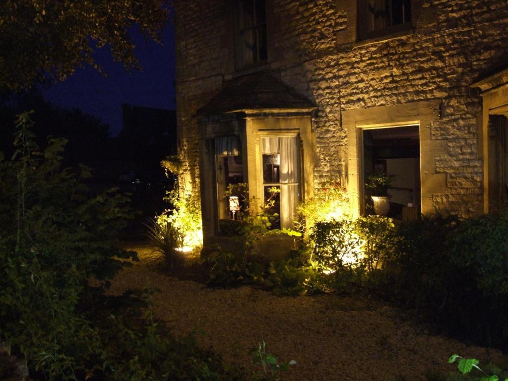 Burford Lodge Экстерьер фото